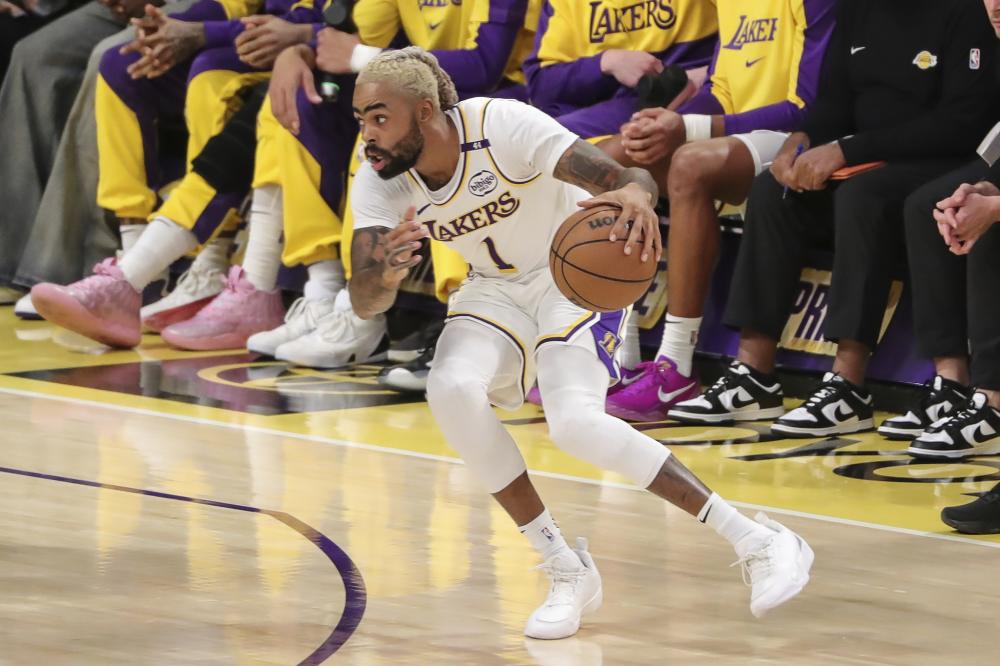 羽毛球爱好 羽毛球爱好