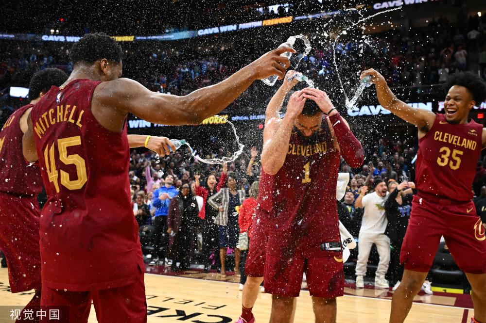 锋在比赛中 锋在比赛中